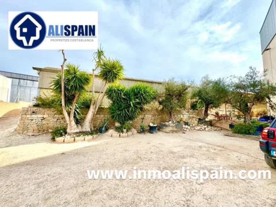 Terreno en venta en Petrer, Alicante photo 2