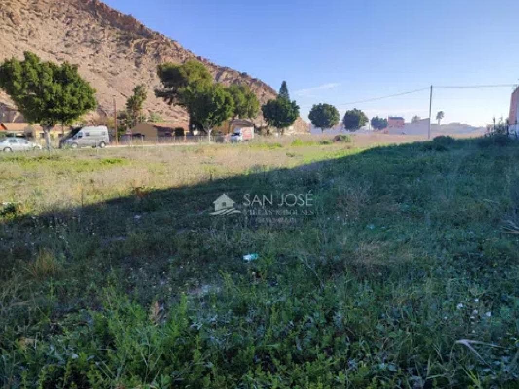 Terreno en venta en Redovan, Alicante photo 2