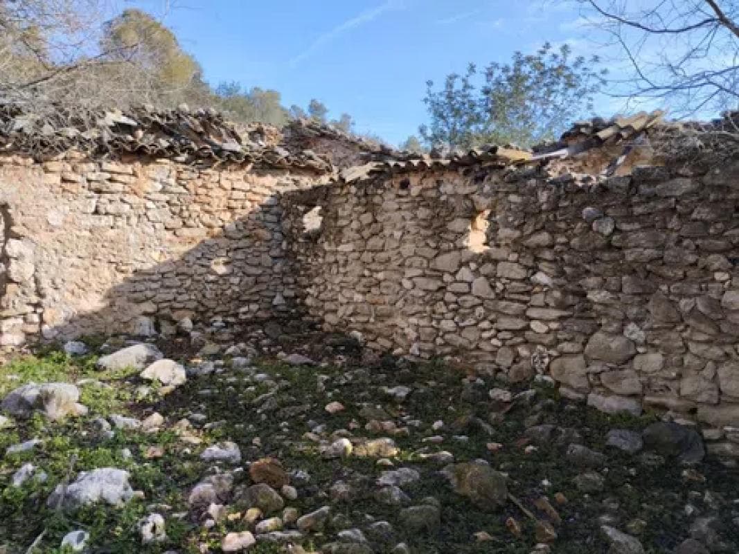 Terreno en venta en Vall de Gallinera, Alicante photo 2