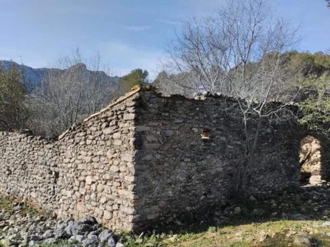 Terreno en venta en Vall de Gallinera, Alicante photo 4