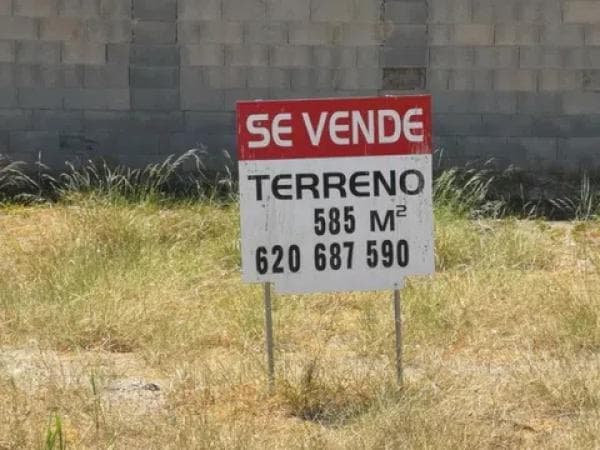 Terreno en calle Grecia, 7 photo 1
