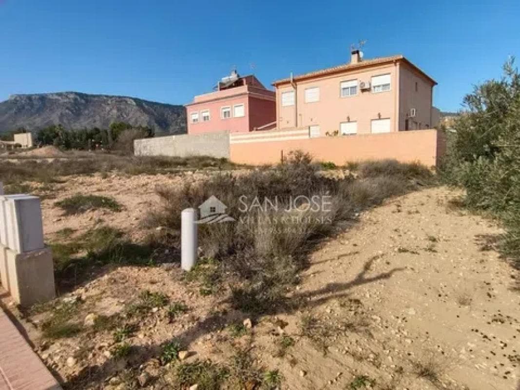 Terreno en venta en Salinas, Alicante photo 2