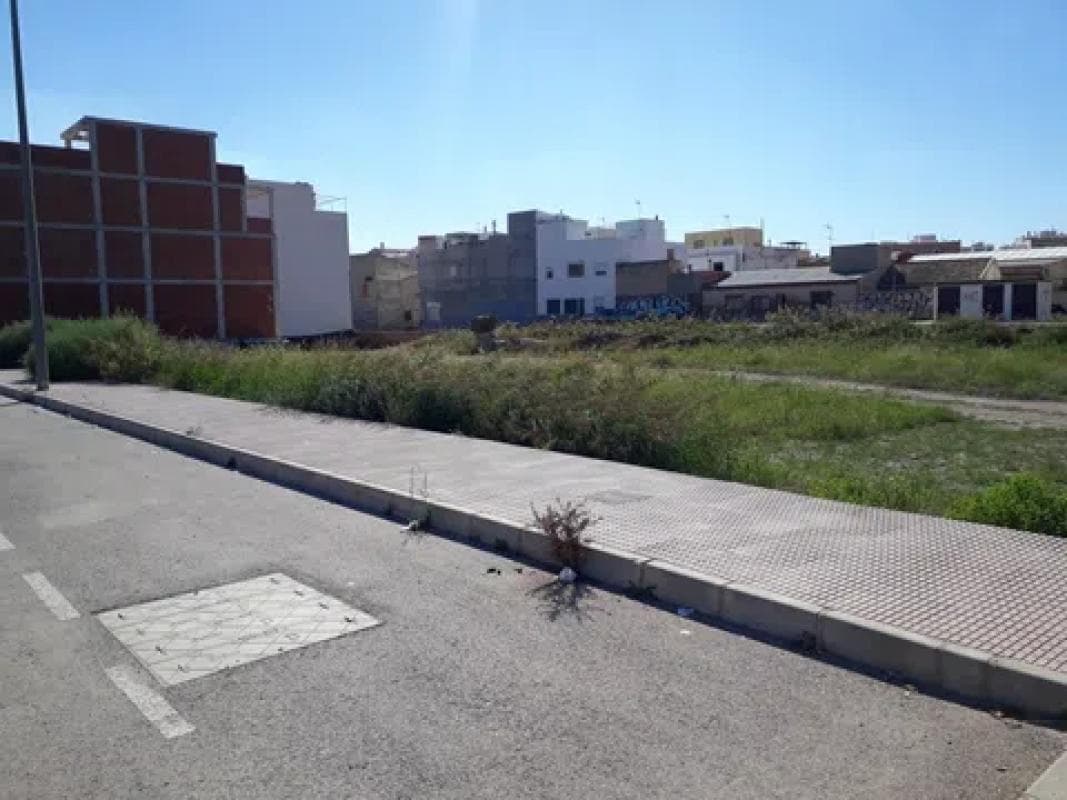 Terreno en venta en Callosa de Segura, Alicante photo 4