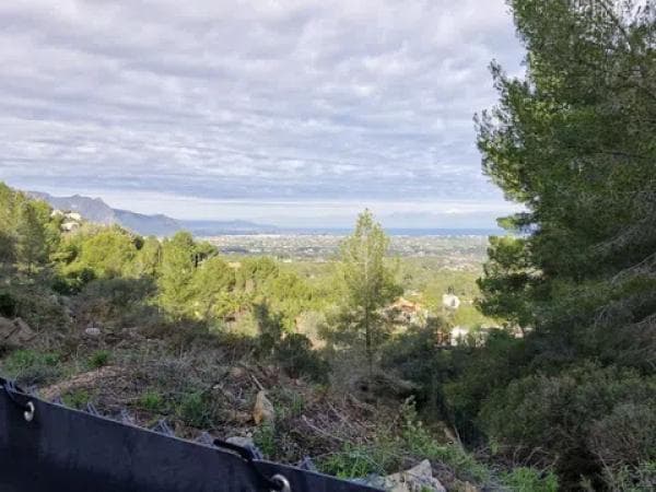 Terreno en avenida de l'Alcoià, 7 thumbnail 1