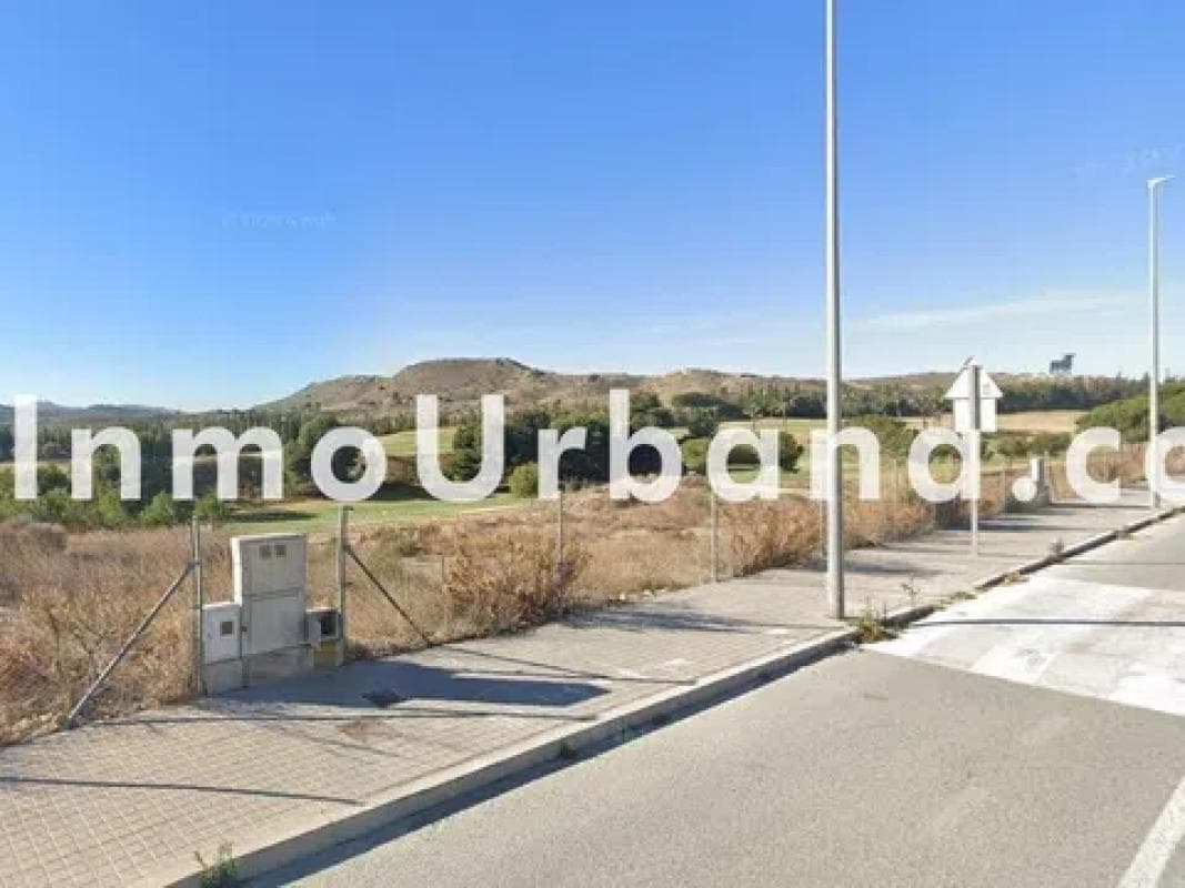 Terreno en venta en Monforte del Cid, Alicante photo 2