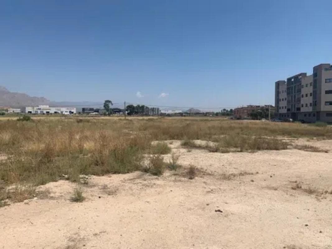 Terreno en venta en Monforte del Cid, Alicante photo 3