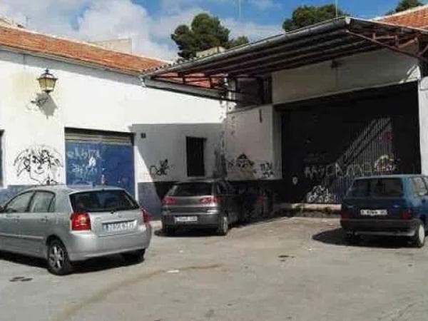 Terreno en calle Benjamin Palencia, 19 photo 1