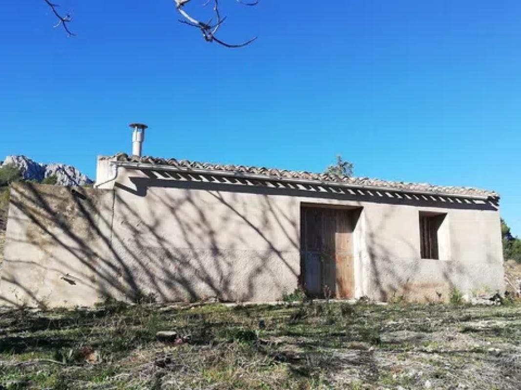 Terreno en venta en Guadalest, Alicante photo 5