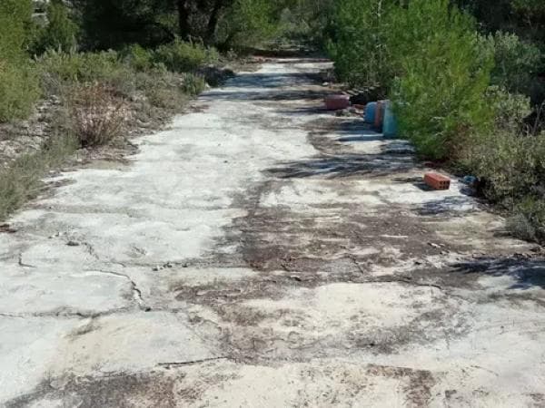 Terreno en carretera Balones, km 10 thumbnail 1