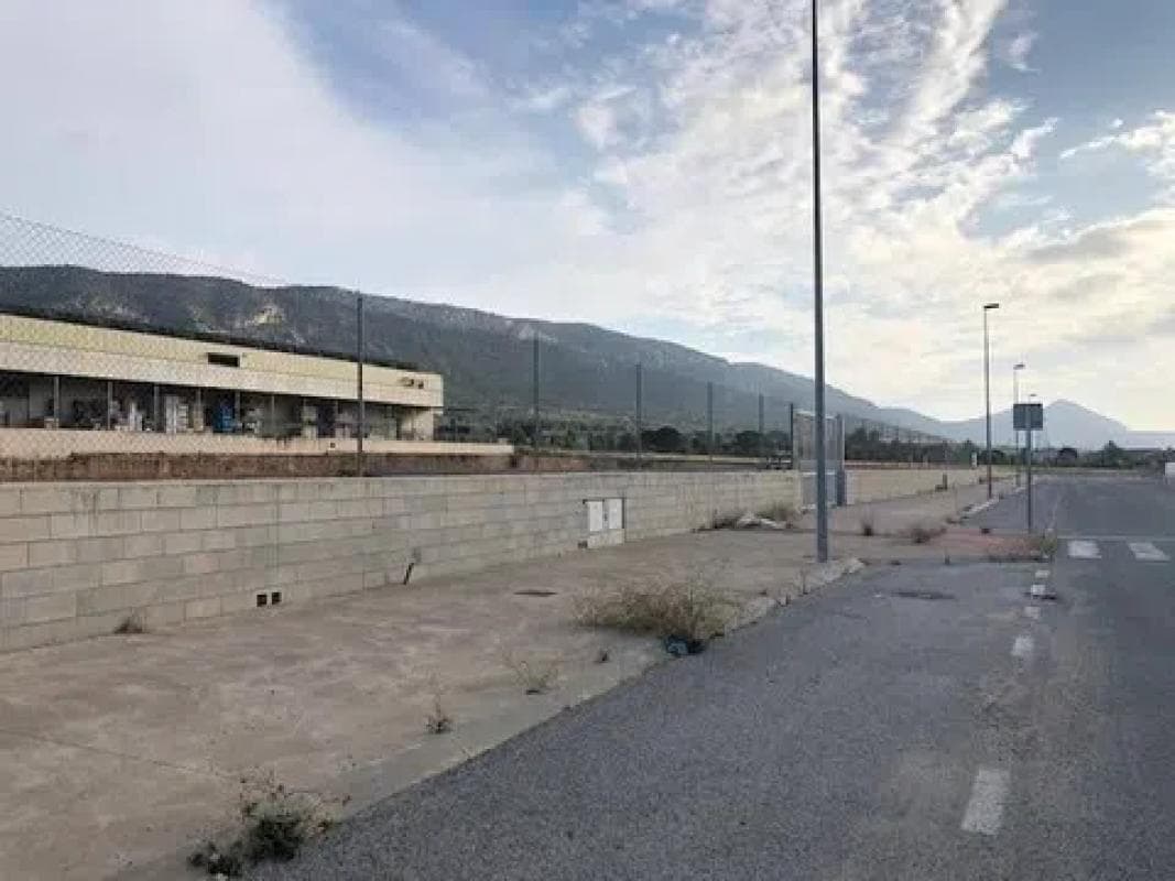 Terreno en venta en Biar, Alicante photo 5