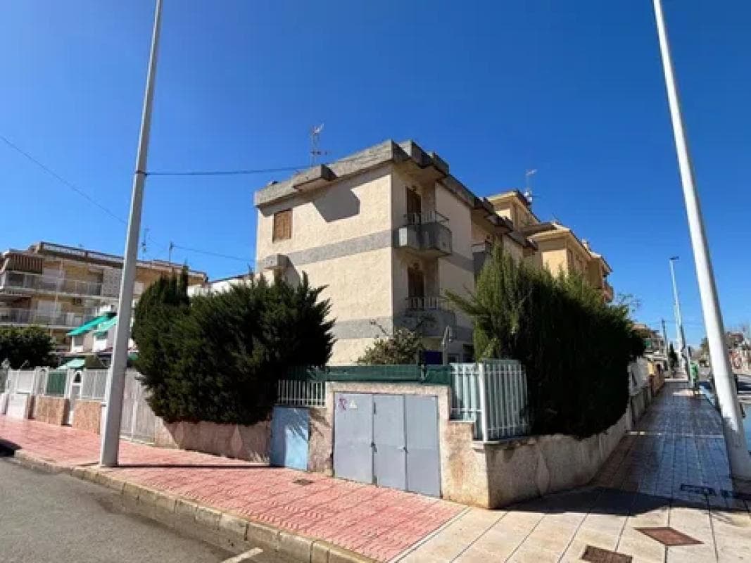 Propiedades en venta y alquiler en España photo 5