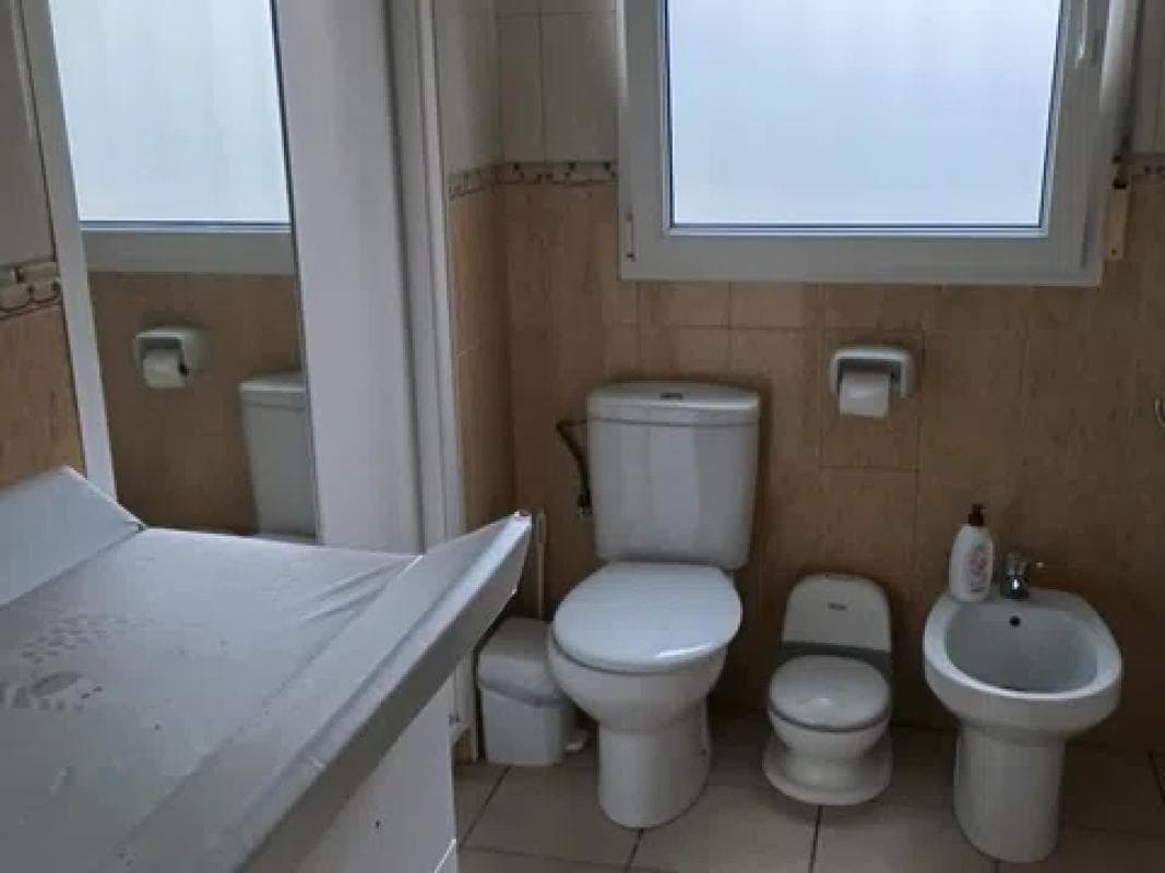 Properties for sale and rent in Spain photo 3
