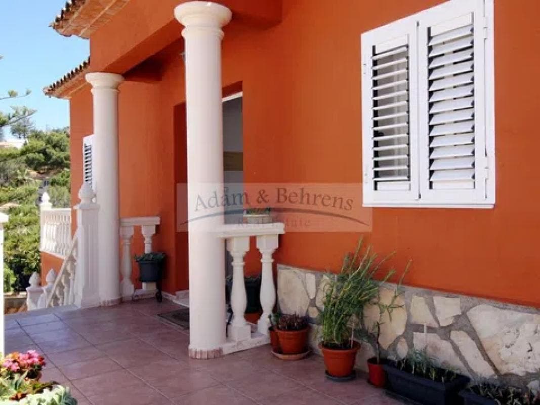 Propiedades en venta y alquiler en España photo 4