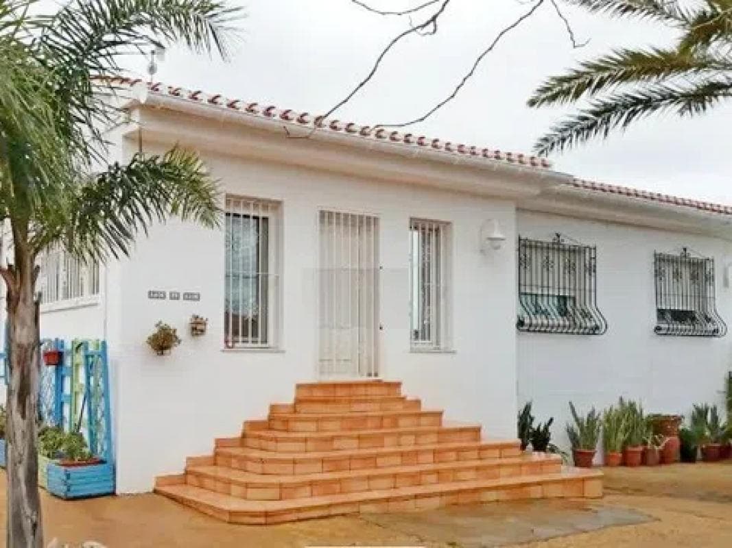 Propiedades en venta y alquiler en España photo 4