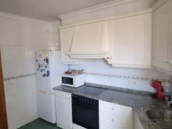 Продажа квартиры в Calle Abu-S-Salt, 3, Дения thumbnail 1