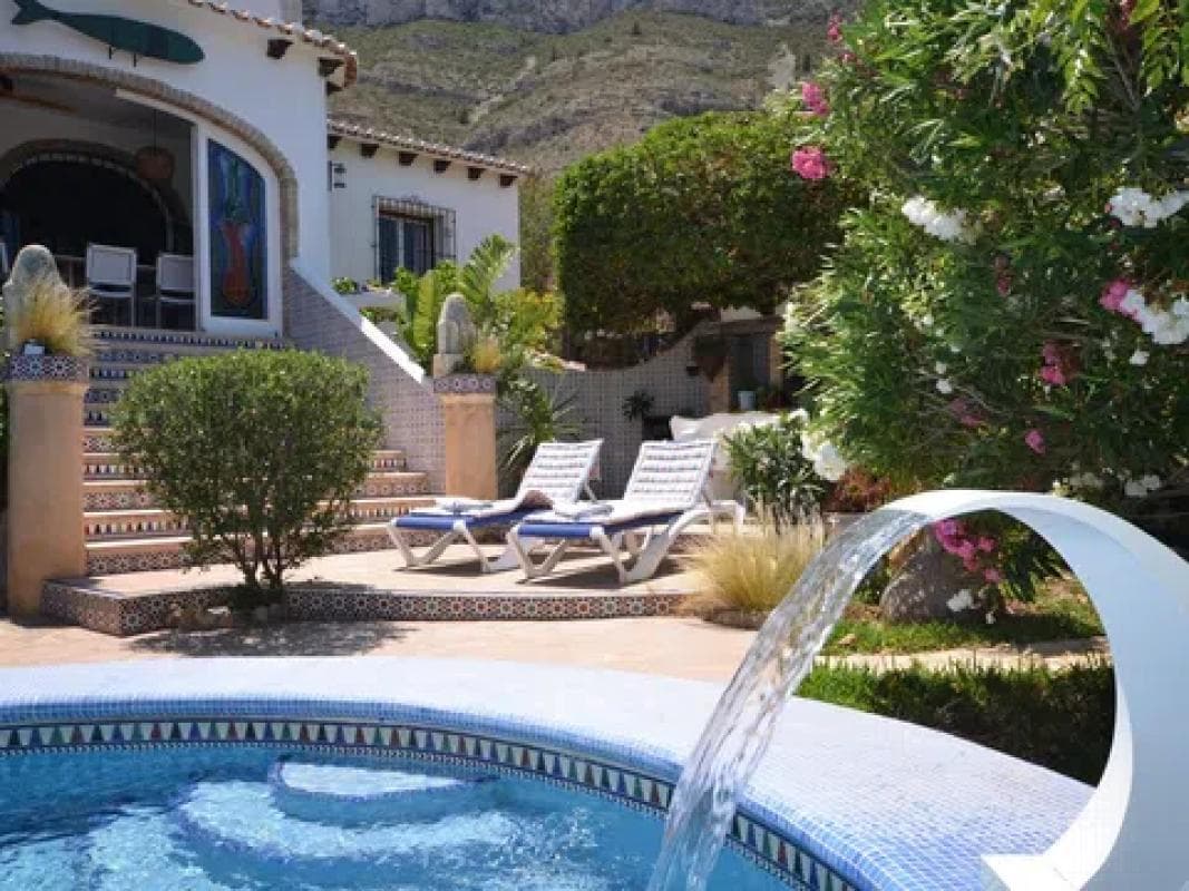 Propiedades en venta y alquiler en España photo 2