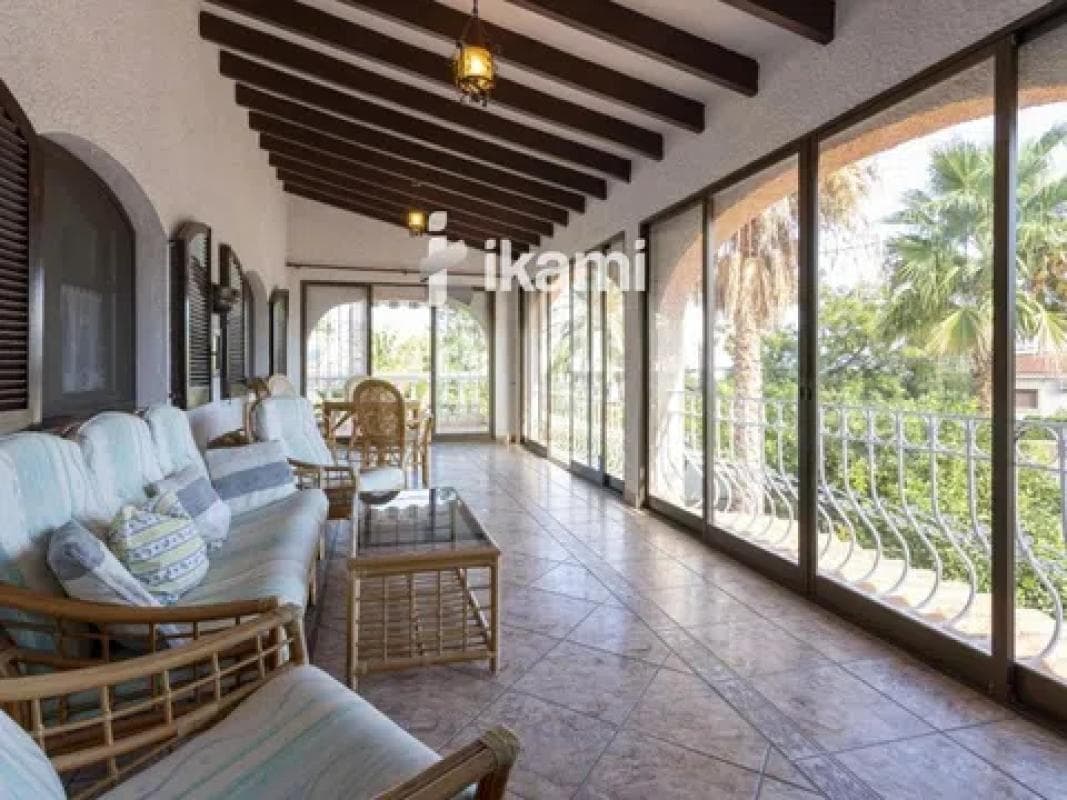 Propiedades en venta y alquiler en España photo 5