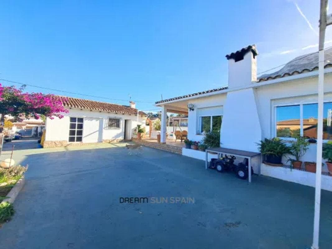 Propiedades en venta y alquiler en España photo 5