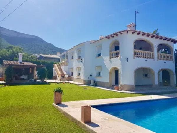 Casa independiente photo 1