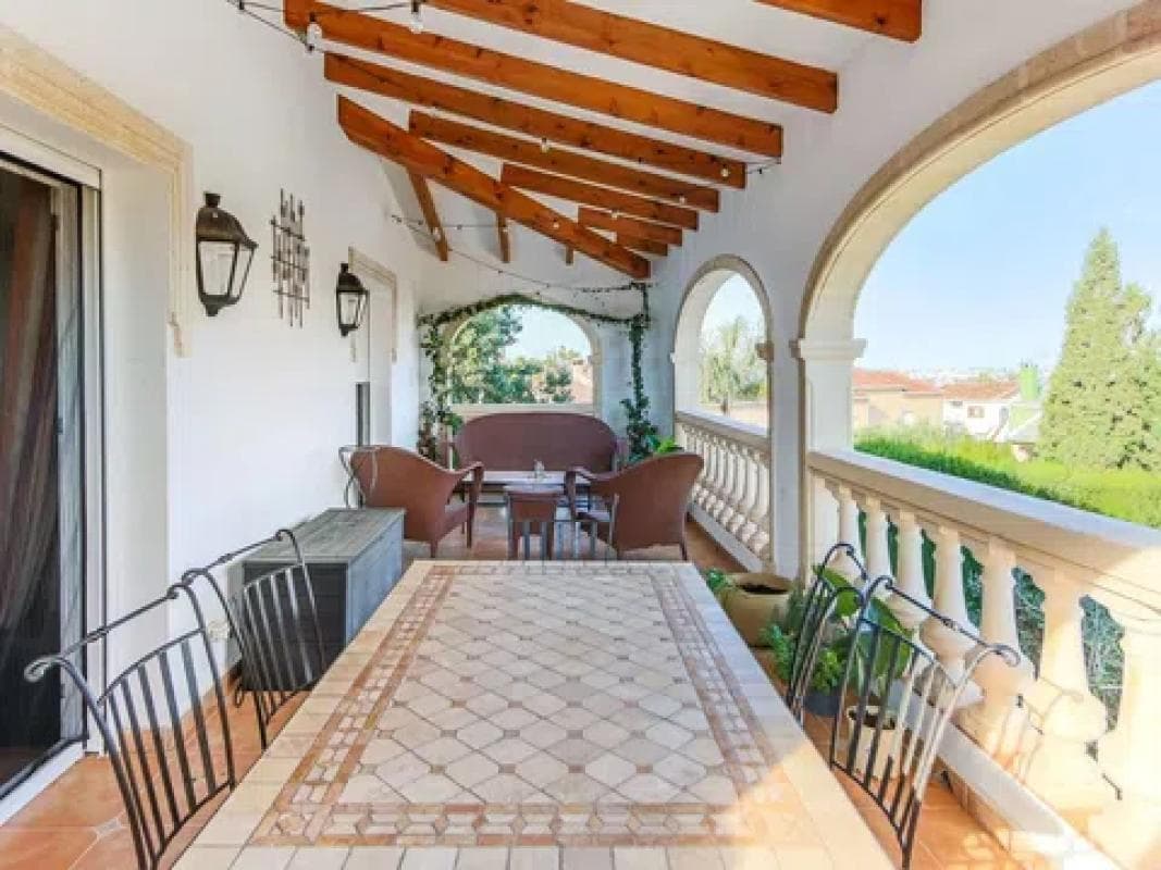 Propiedades en venta y alquiler en España photo 4