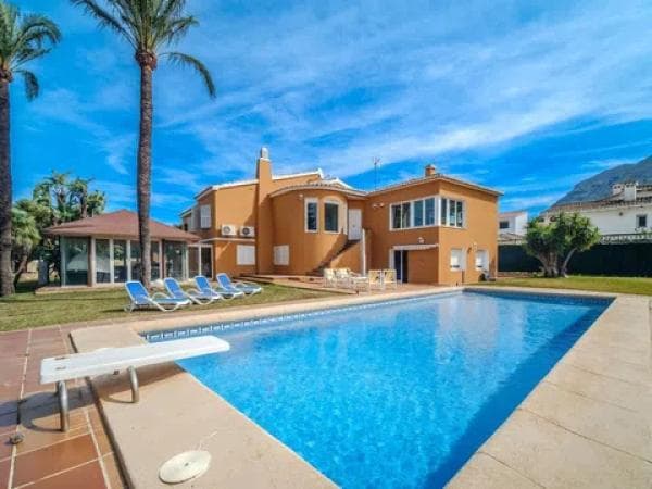 Casa independiente thumbnail 1
