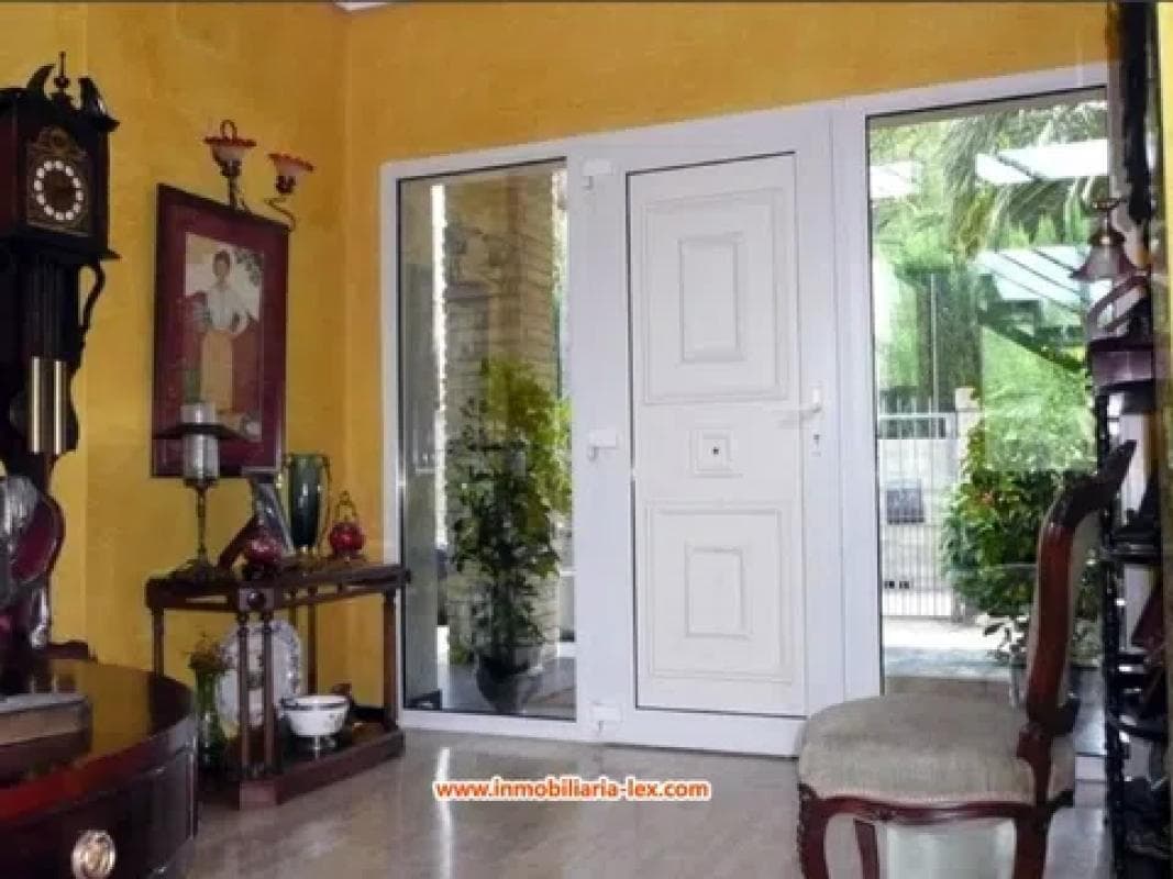 Propiedades en venta y alquiler en España photo 4