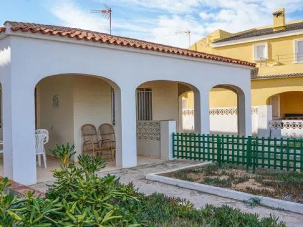 Casa independiente en calle Riu Magre thumbnail 1