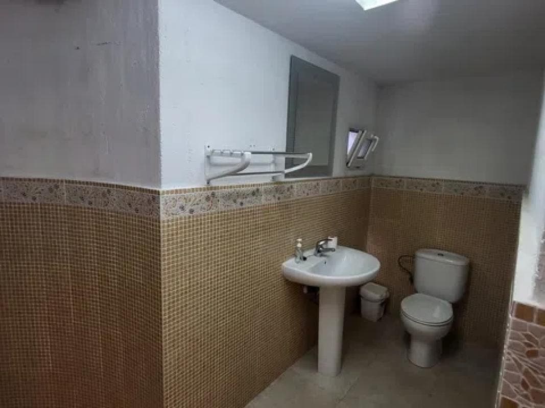 Propiedades en venta y alquiler en España photo 3