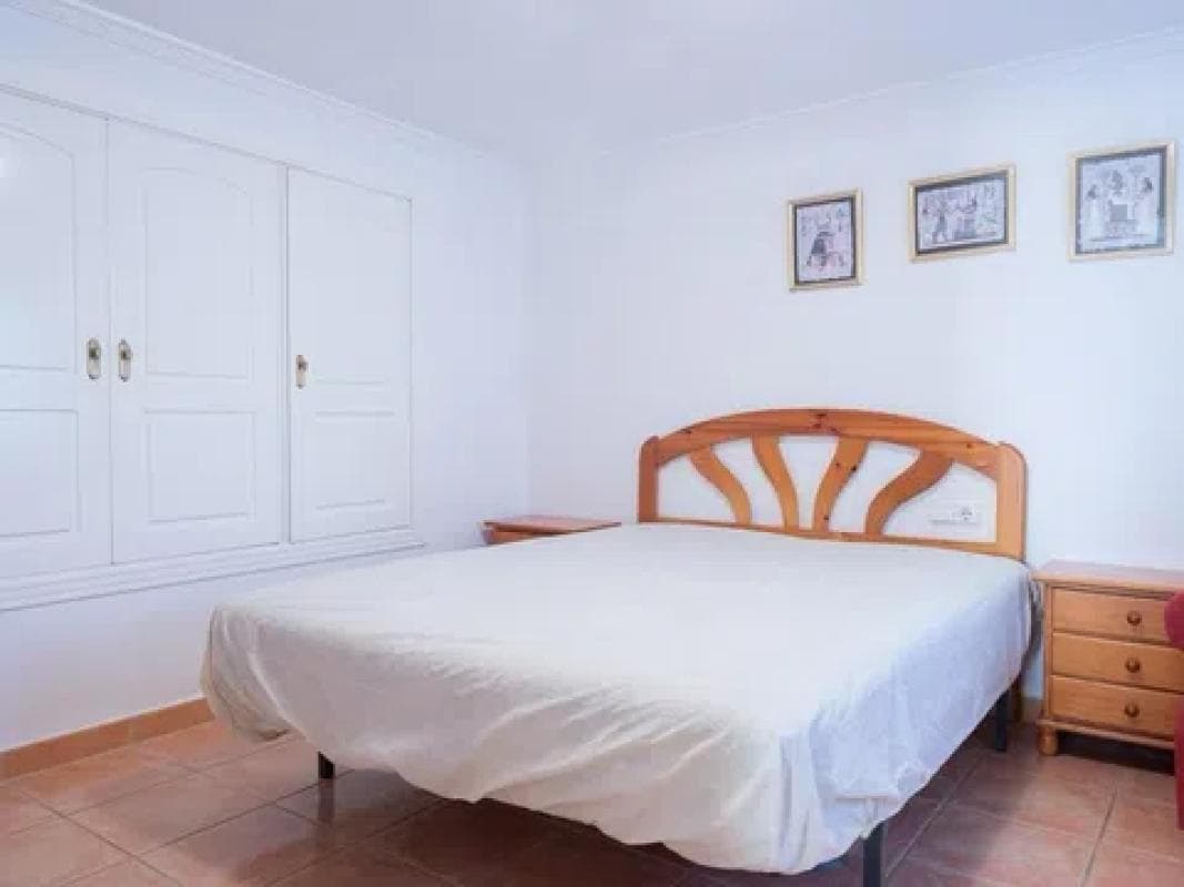 Propiedades en venta y alquiler en España photo 4