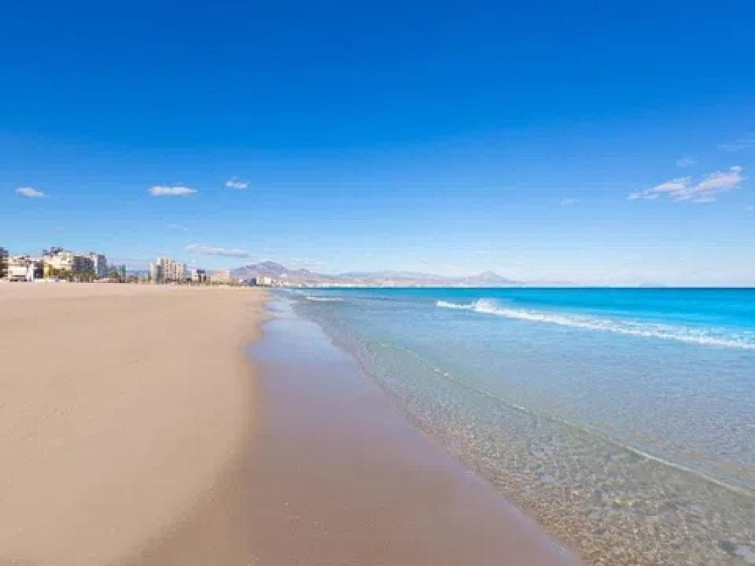 Venta de piso en Barrio Playa de San Juan, Alicante / Alacant
photo 5