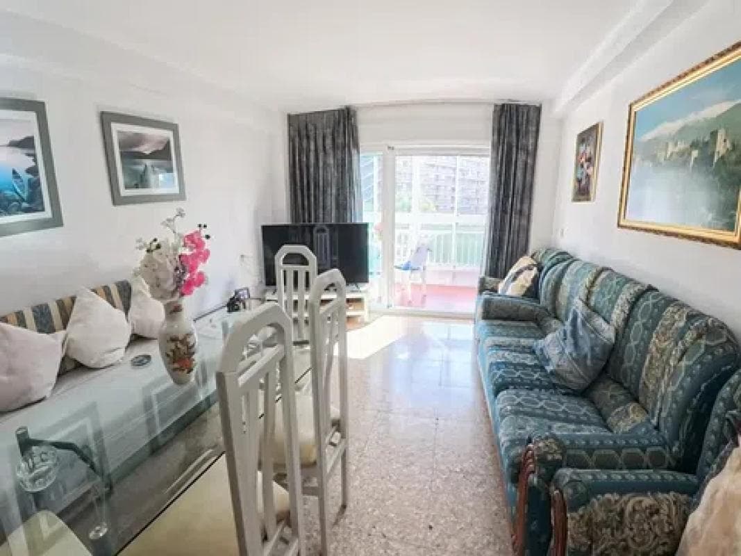Venta de piso en Avenida Bruselas, Alicante / Alacant
photo 3