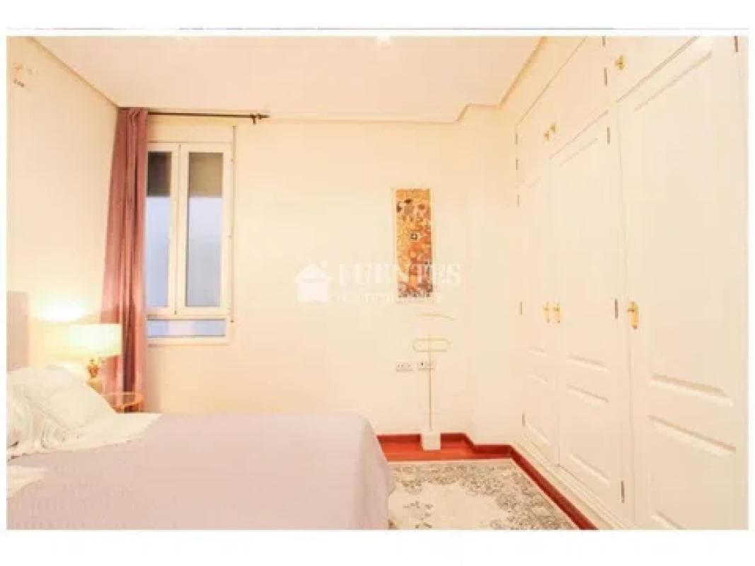 Venta de piso en Rambla de Méndez Núñez, Alicante / Alacant
photo 4