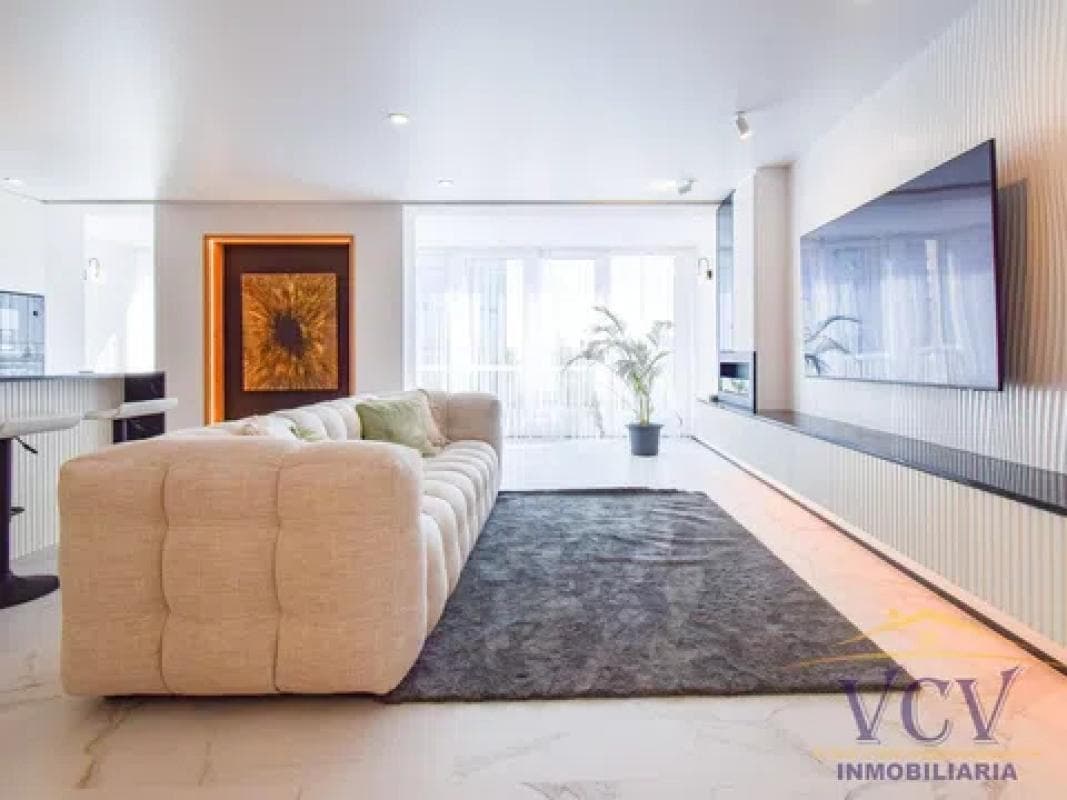 Venta de piso en Avenida de la Condomina, Alicante / Alacant
photo 2