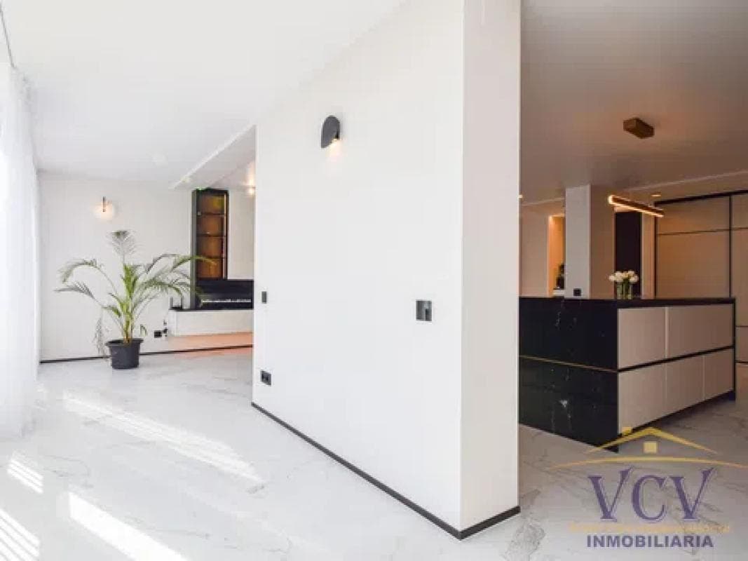 Venta de piso en Avenida de la Condomina, Alicante / Alacant
photo 4