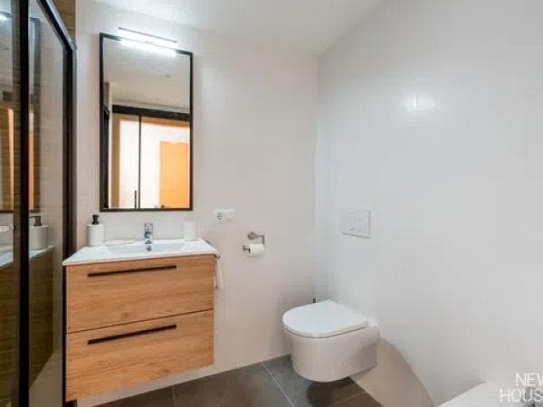 Piso en venta en Avenida de Villajoyosa, Alicante / Alacant thumbnail 2