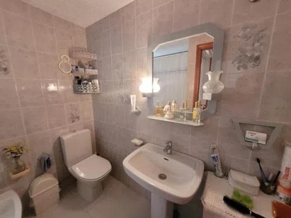 Piso en venta en Barrio El Palmeral-Urbanova-Tabarca, Alicante / Alacant photo 1