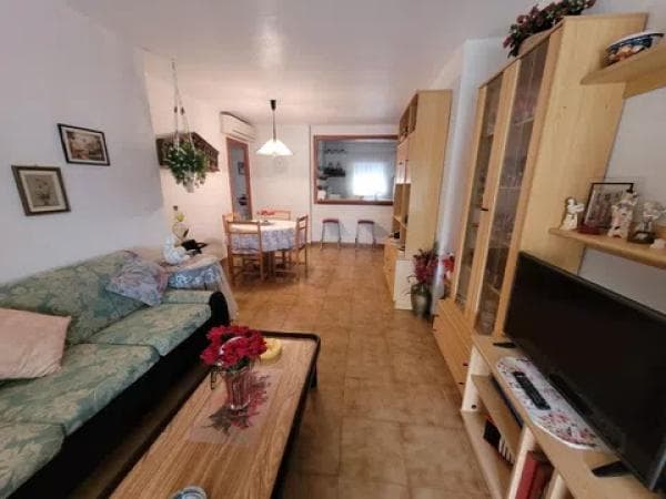 Piso en venta en Barrio El Palmeral-Urbanova-Tabarca, Alicante / Alacant thumbnail 2