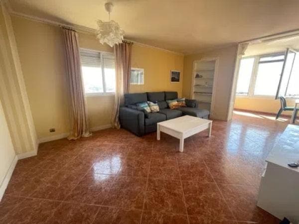 Piso en venta en Calle Arpón, Alicante / Alacant thumbnail 2