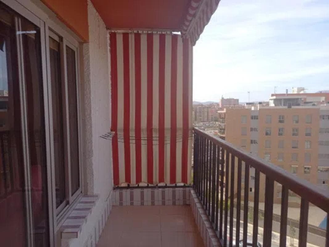 Venta de piso en Calle Benasau, 50, Alicante / Alacant
photo 5
