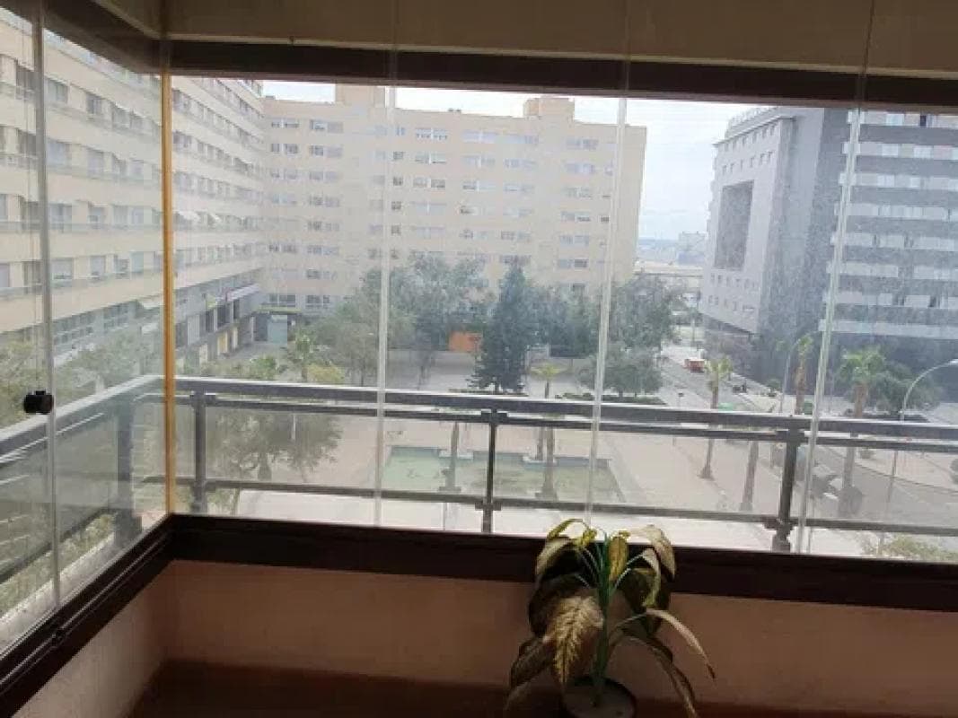 Venta de piso en Avenida Catedratico Soler, 3, Alicante / Alacant
photo 2