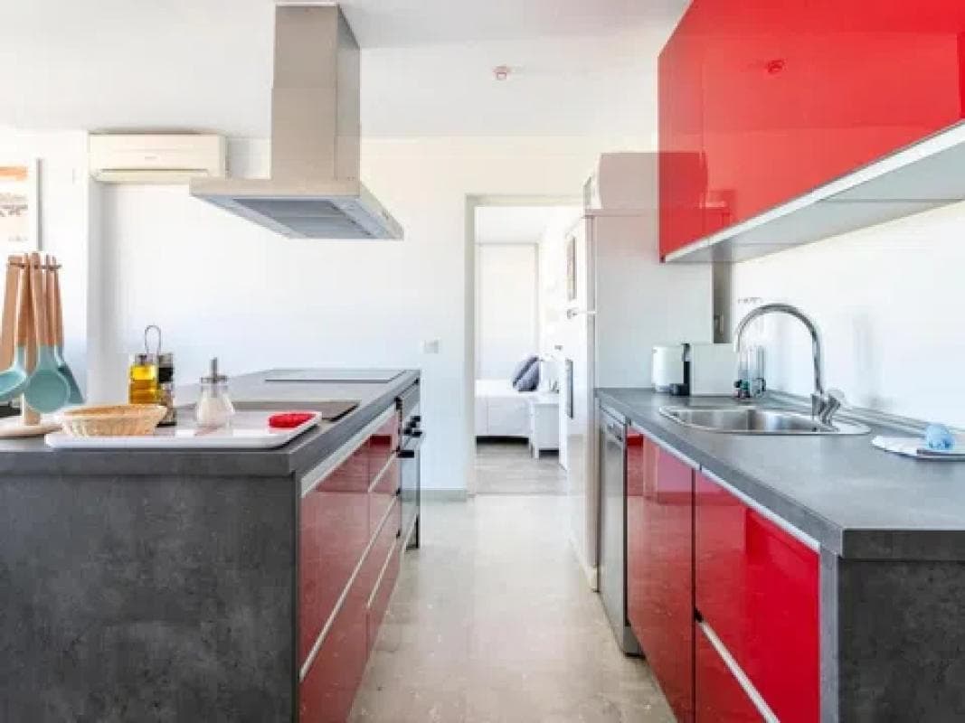 Продажа квартиры на Calle Poeta Vila y Blanco, 4, Аликанте / Алакант
photo 3