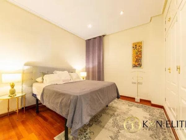 Venta de piso en Calle Gerona, Alicante / Alacant
photo 1