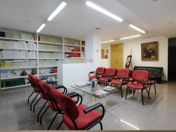 Piso en venta en Plaza de San Cristóbal, Alicante / Alacant thumbnail 2