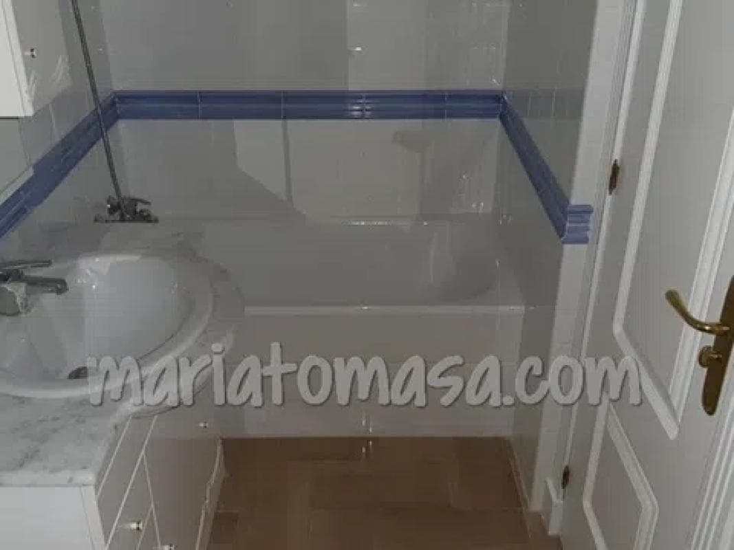 Venta de piso en Calle de Álvarez Sereix, Alicante / Alacant
photo 2