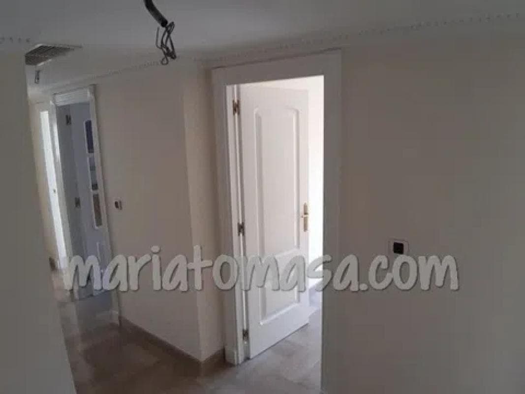 Venta de piso en Calle de Álvarez Sereix, Alicante / Alacant
photo 4
