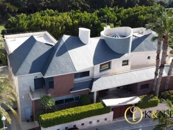 Casa independiente en calle Enric Valor, 8 thumbnail 1