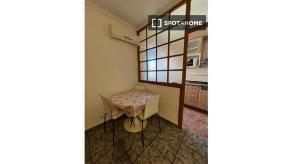 Piso en alquiler en Avenida Cardenal Benlloch , València thumbnail 2