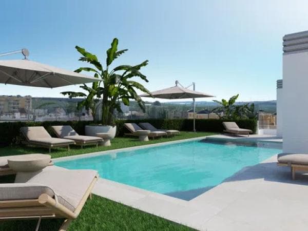 Piso en venta en Calle Libertad, 36, Algorfa
thumbnail 1