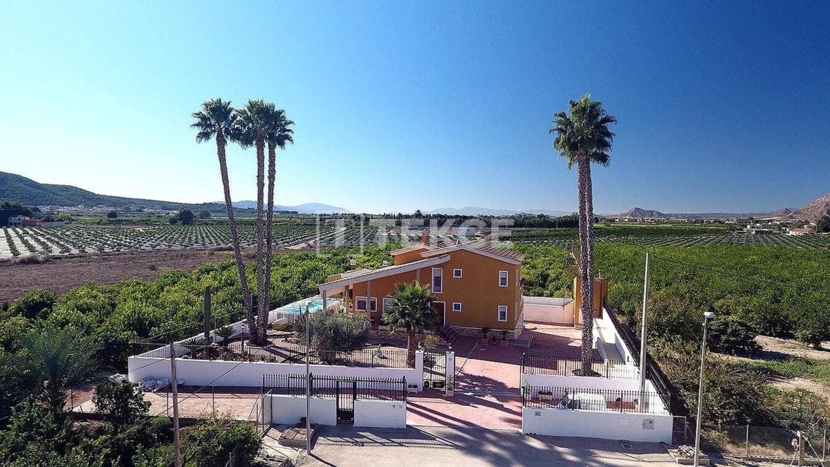 Propiedades en venta y alquiler en España photo 3