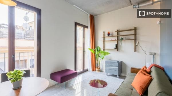 Piso en alquiler en Carrer de l'Aurora B-3º A302 , Barcelona photo 1